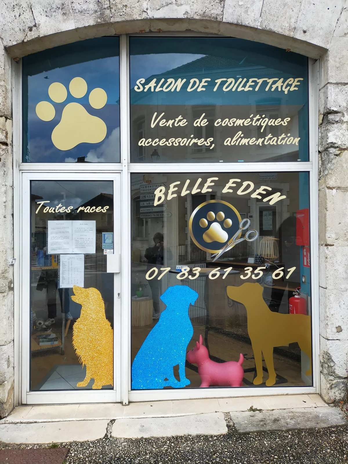 Vitrine réalisée par Signa Vision